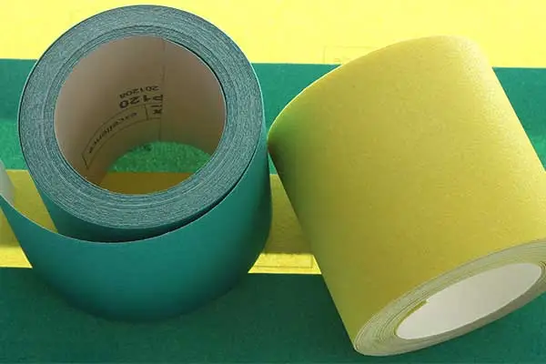 Rolos de papel de areia