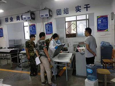 Série de lixamento sem poeira RMC entrou em faculdades