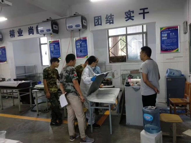Série lixamento livre de poeira RMC Entrou Faculdades.