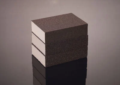 Bloco de lixamento angulado